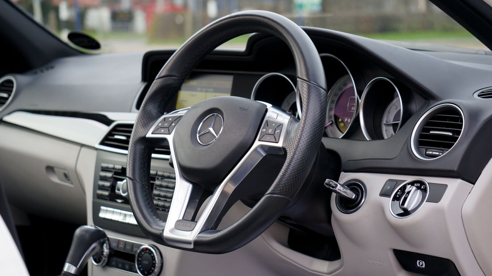 Sony Alpha NEX-5N sample photo. Car, interior, auto photography
