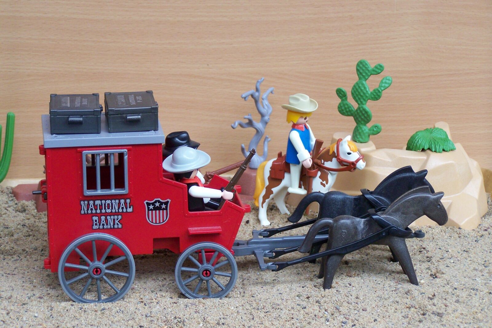 Kodak EASYSHARE Z710 ZOOM DIGITAL CAMERA sample photo. Playmobil, western, usa photography