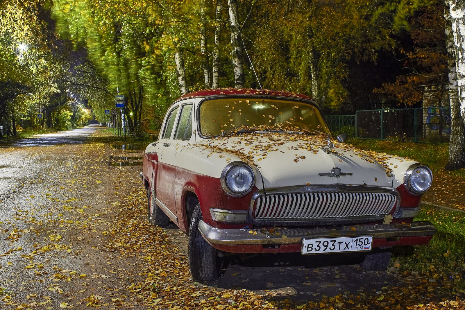 Canon EOS 600D (Rebel EOS T3i / EOS Kiss X5) sample photo. Machine, old, retro photography