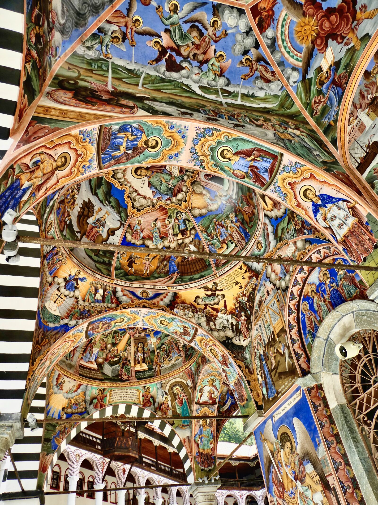 Panasonic Lumix DC-ZS70 (Lumix DC-TZ90) sample photo. Monastery, religion, painting photography