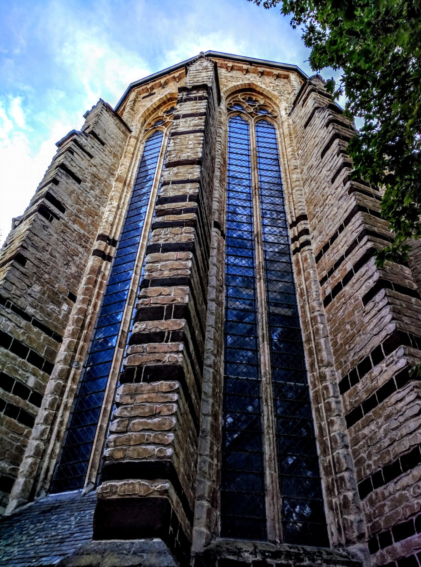 Motorola Nexus 6 sample photo. Lion, belgium, church photography