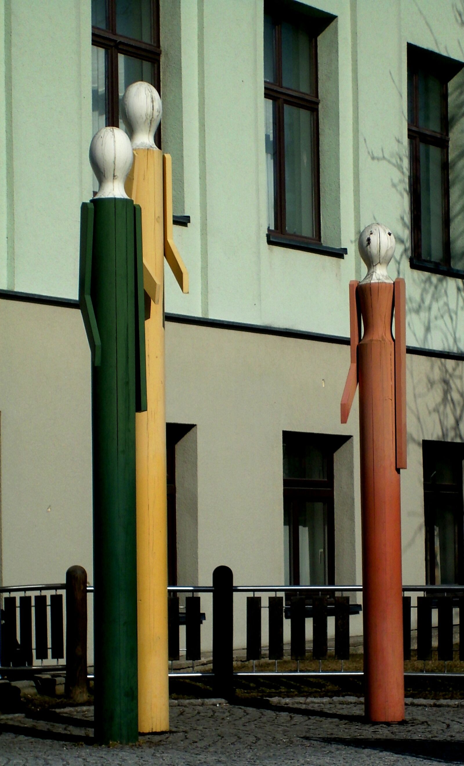 Digital Camera DigitalCAM sample photo. Figures, wood, art photography