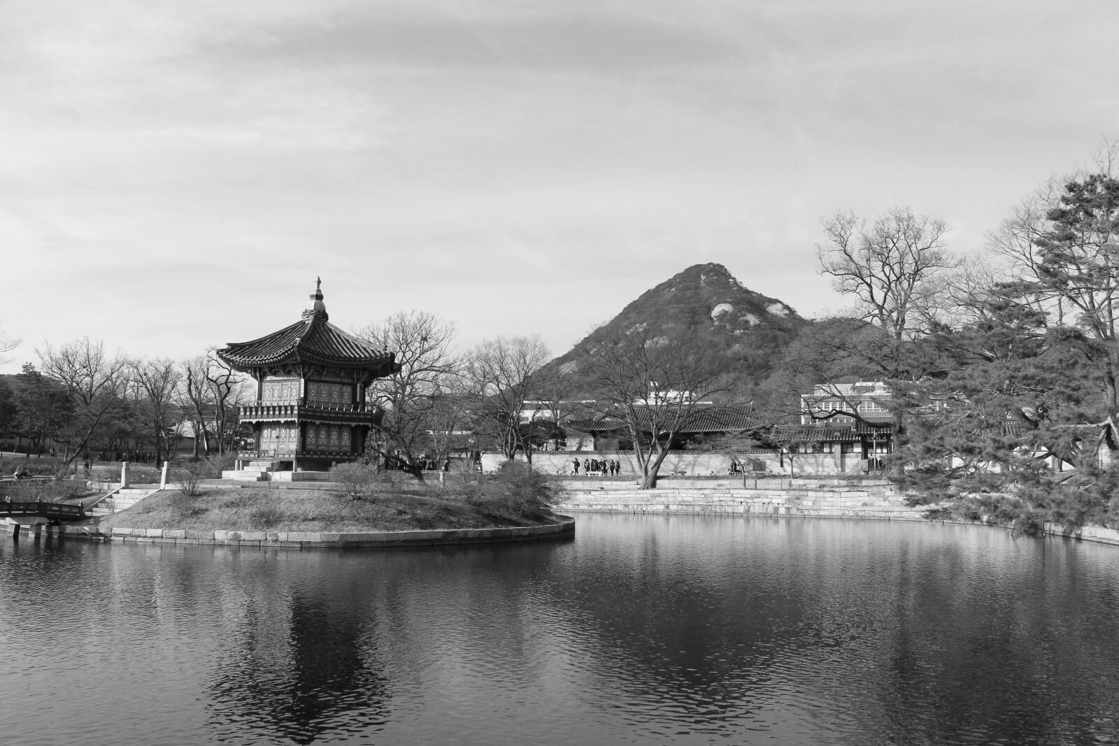 Canon EOS 700D (EOS Rebel T5i / EOS Kiss X7i) sample photo. Gyeongbokgung, korea, winter photography