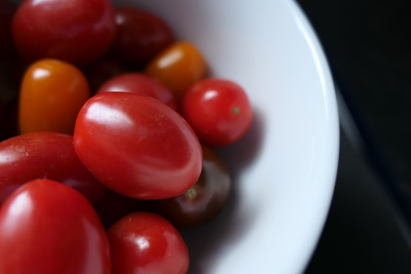 Panasonic Lumix DMC-LX10 (Lumix DMC-LX15) sample photo. Tomatoes, vegetables, food photography