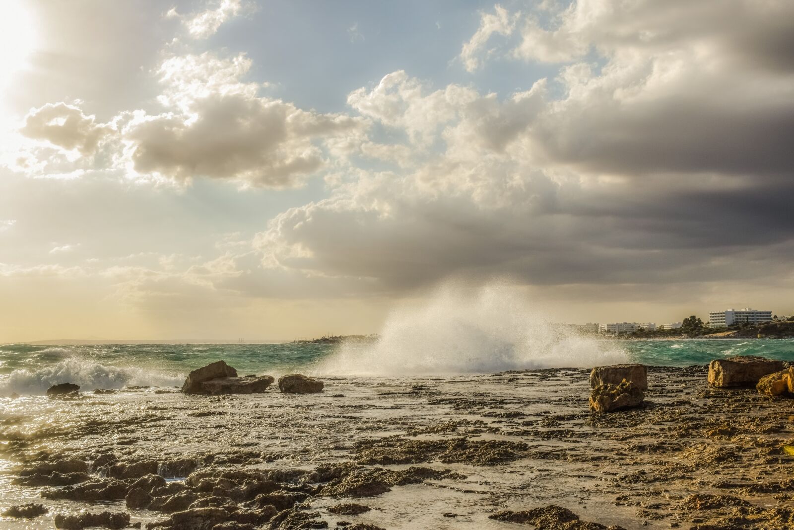 Nikon D3300 sample photo. Storm, wave, crushing photography