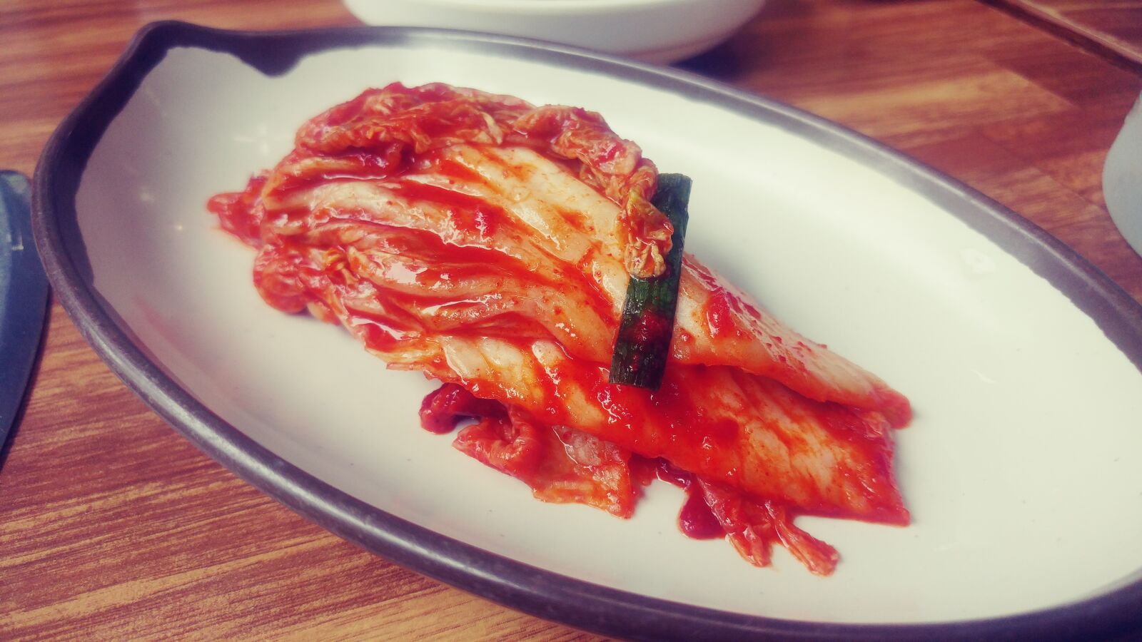 LG G5 sample photo. Kimchi, korean food photography