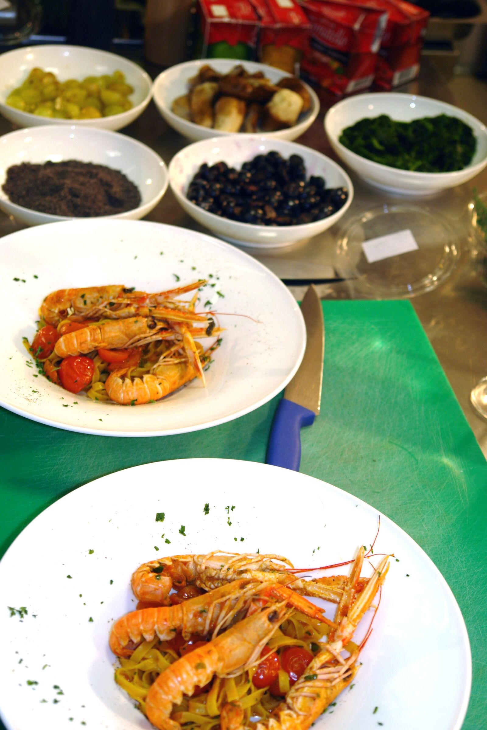 Sony DSC-R1 sample photo. Shrimps, food, meal photography