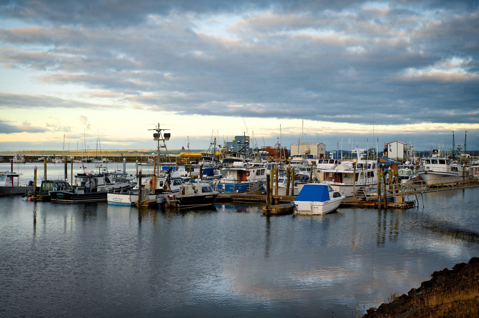 Nikon D700 sample photo. Harbor, boats, ocean photography