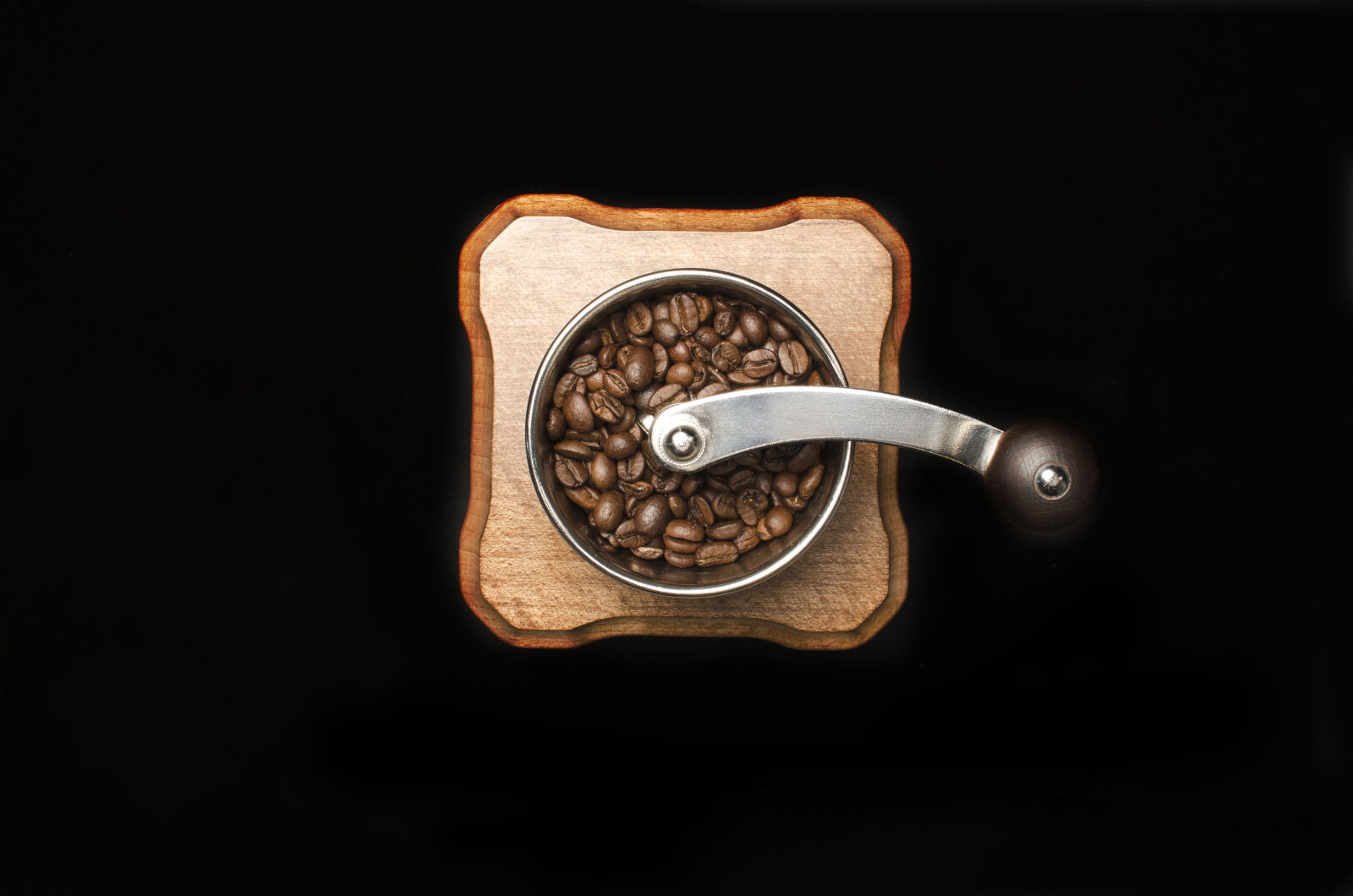 Nikon D5100 + Nikon AF-S DX Nikkor 35mm F1.8G sample photo. Aroma, art, bean, black photography