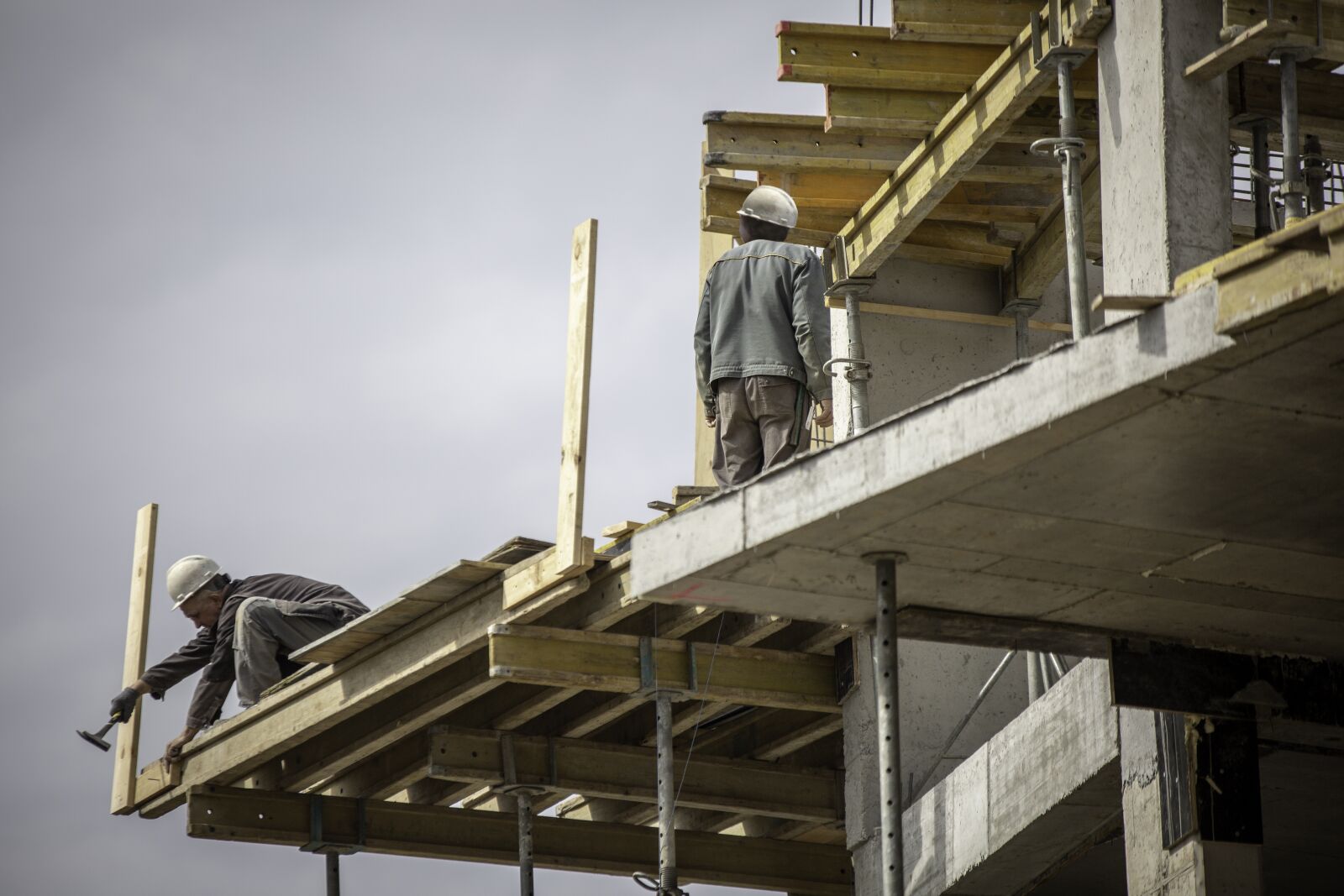Canon EOS 5D Mark III sample photo. Construction, construction worker, construction photography