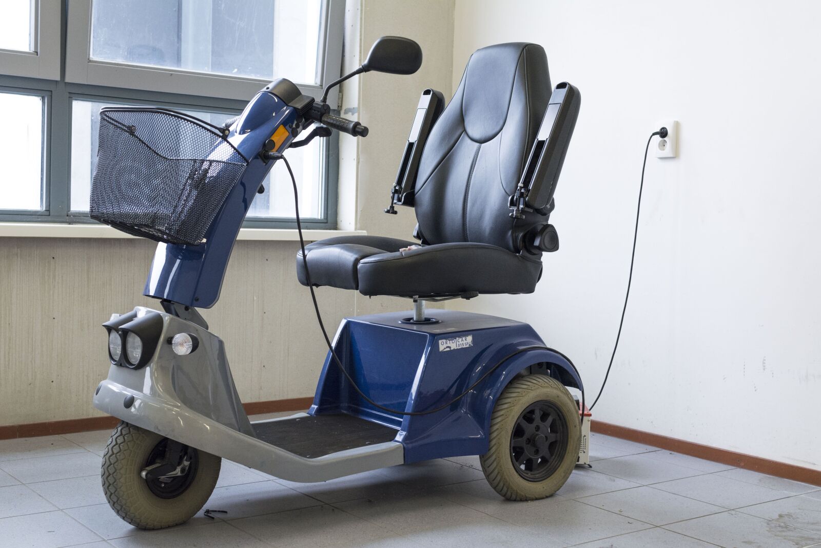 Nikon D5200 sample photo. Mobility scooter, disabled, mobility photography