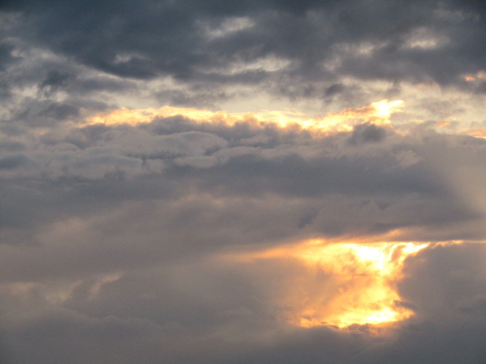 Canon POWERSHOT SX430 IS sample photo. Clouds, sunset, twilight photography