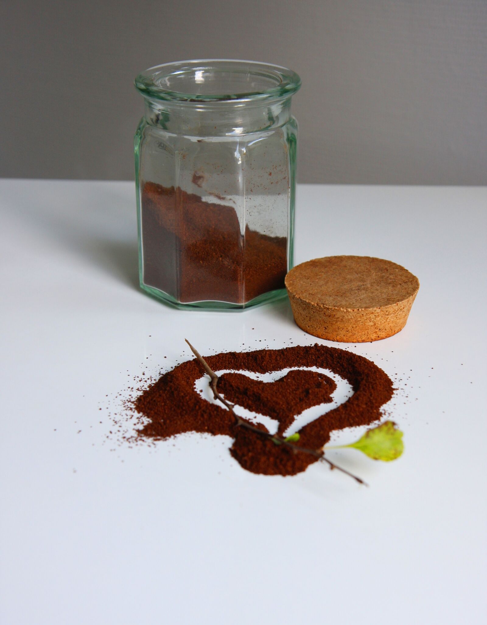 Canon EOS 40D sample photo. Coffee, heart, aromatic photography