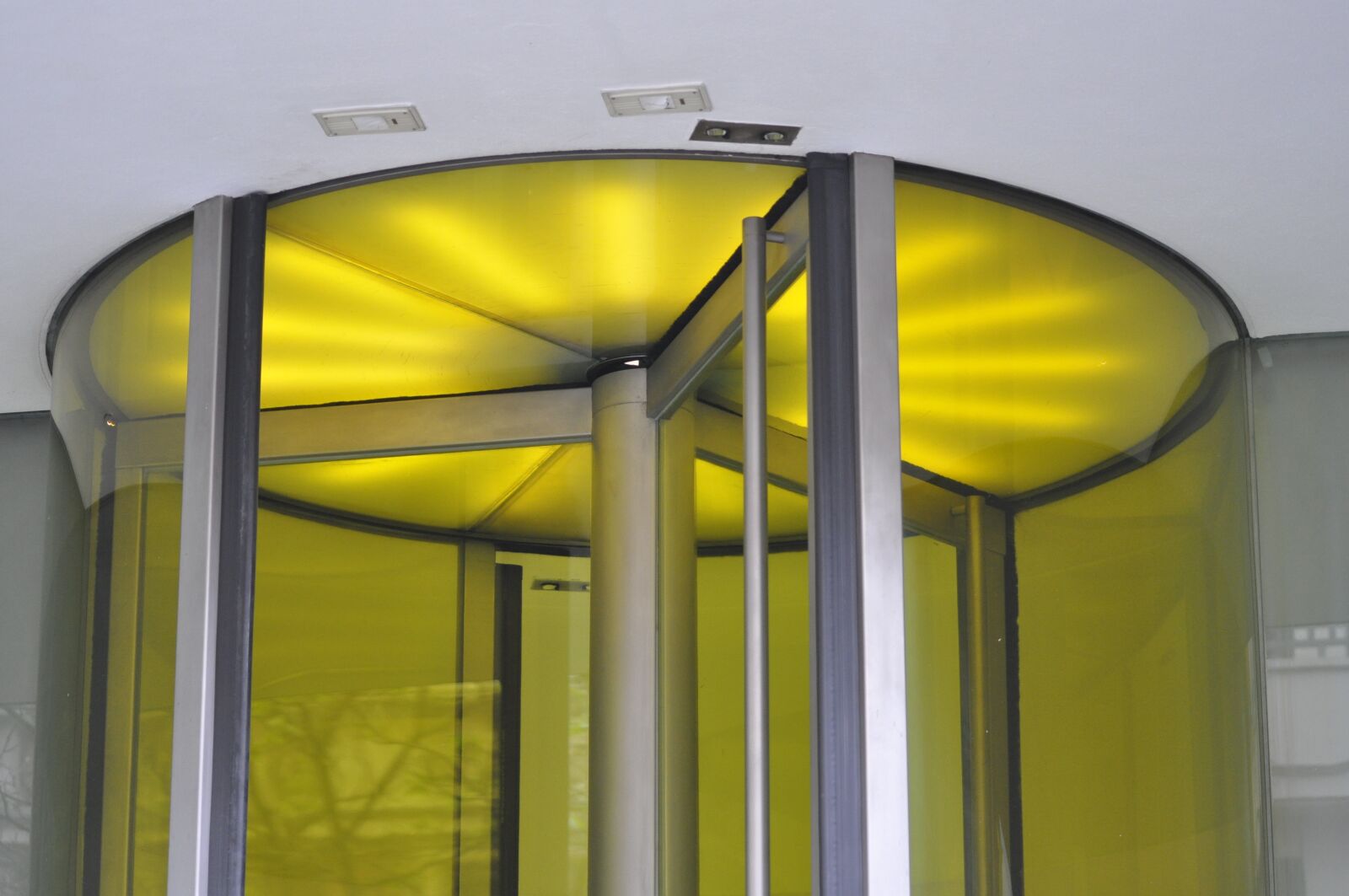 Nikon D5000 sample photo. Rotating door, architecture, modern photography