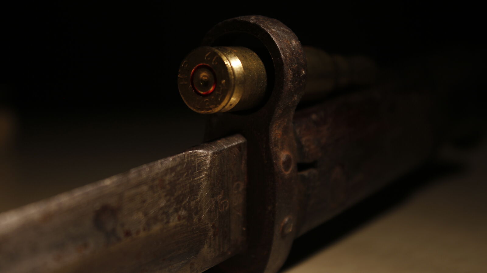 Canon EOS 600D (Rebel EOS T3i / EOS Kiss X5) sample photo. Close, up, of, pipe photography