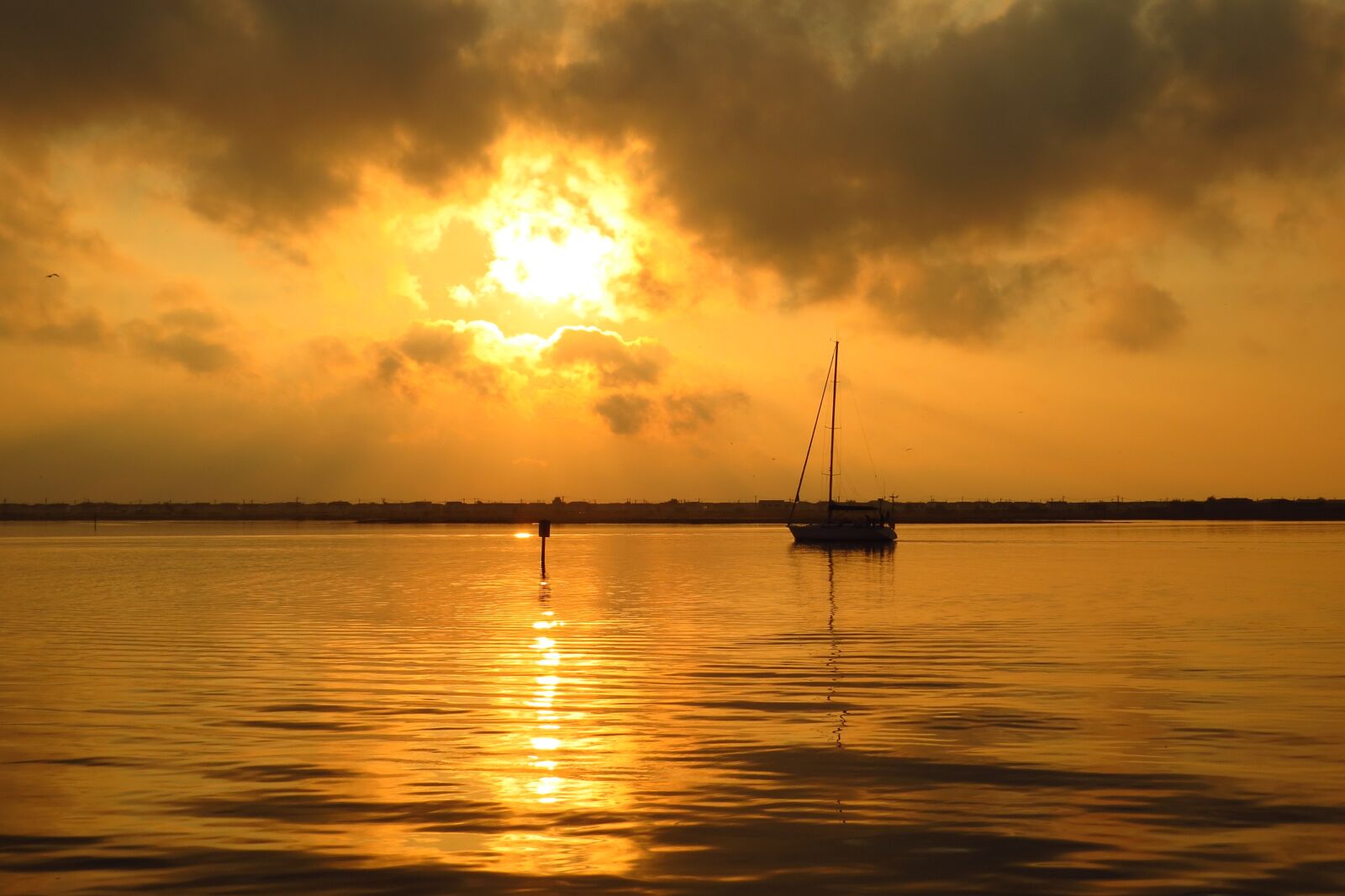 Canon PowerShot SX50 HS sample photo. Gruissan, sun, sunset photography
