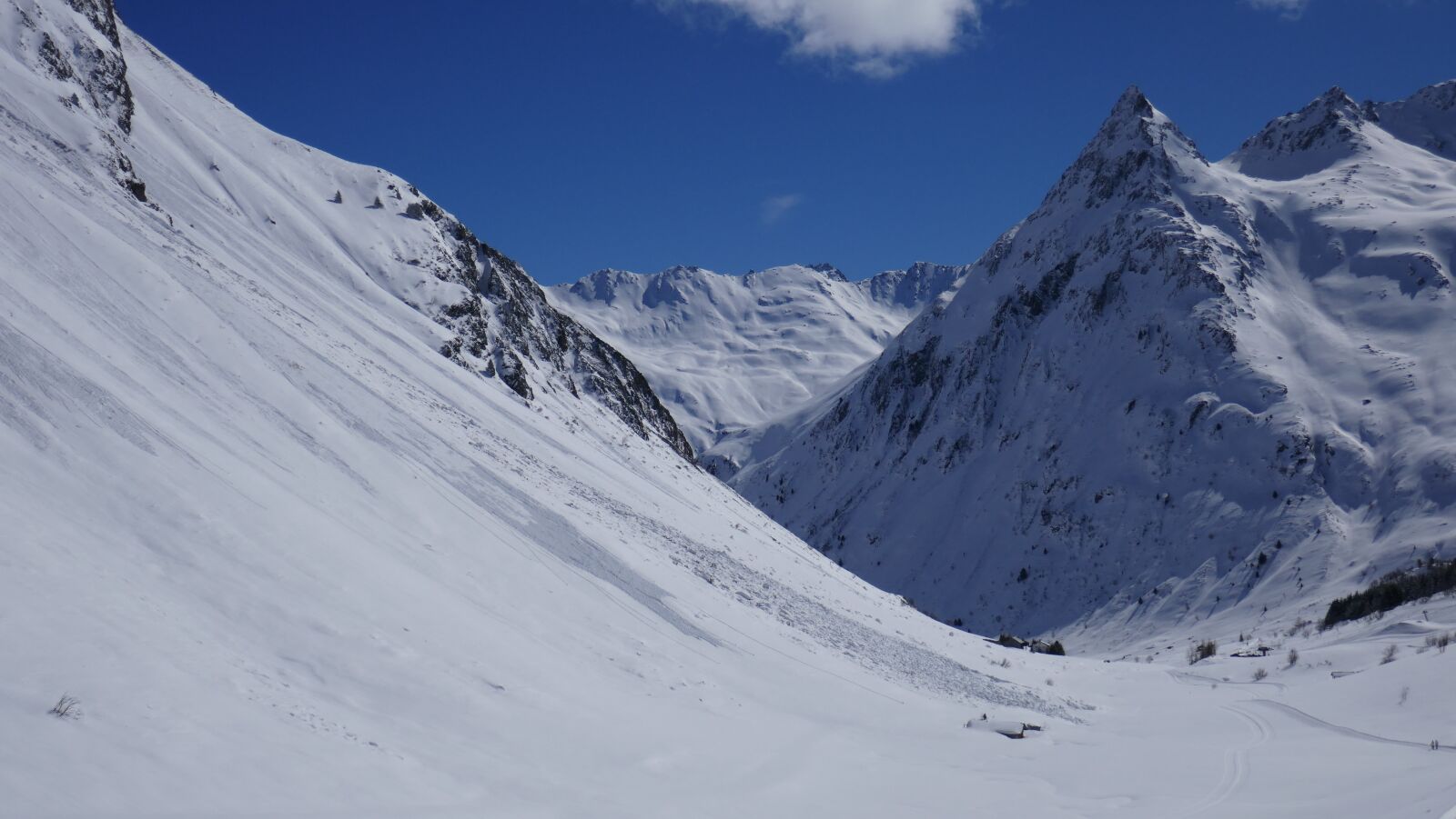 Panasonic DMC-TZ101 sample photo. Snow, mountain, winter photography