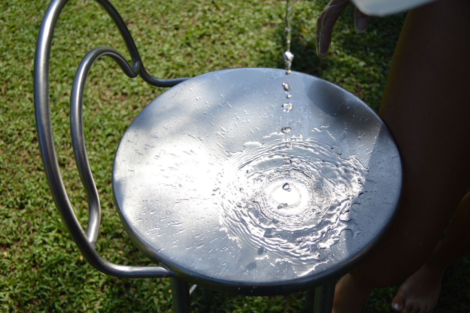 Nikon D3200 sample photo. Barstool, stainless steel, mobile photography