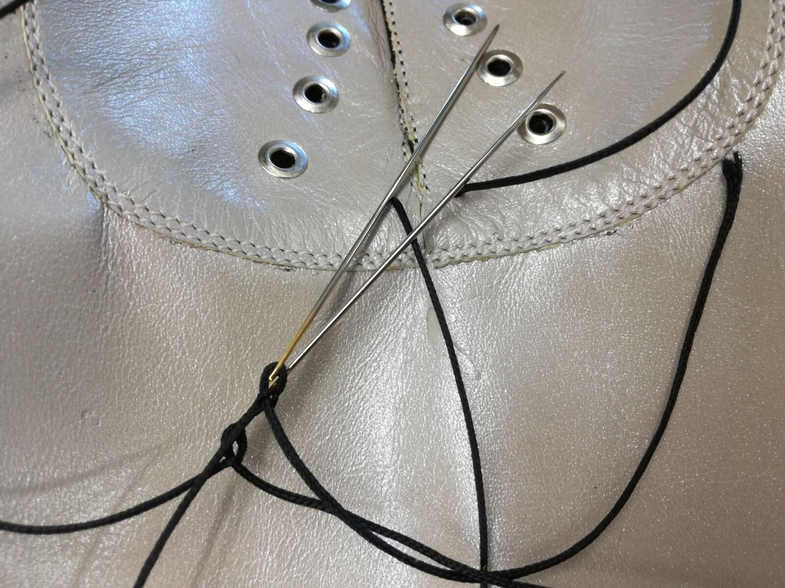 HUAWEI P9 LITE sample photo. Shoes, leather shoes photography