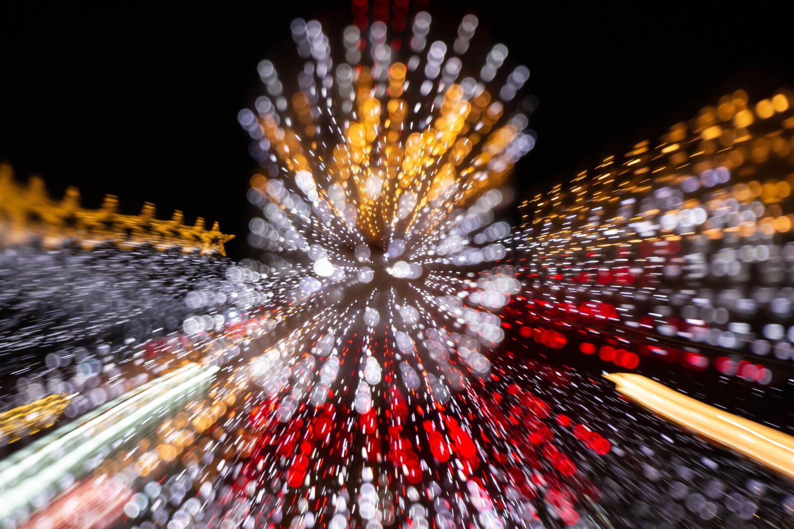 Canon EOS 100D (EOS Rebel SL1 / EOS Kiss X7) sample photo. Christmas light, abstract, background photography
