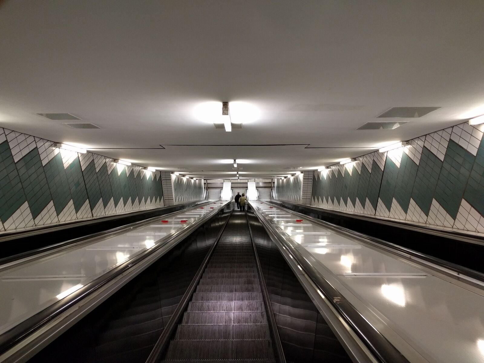 Google Nexus 6P sample photo. Escalator, metro, underground photography