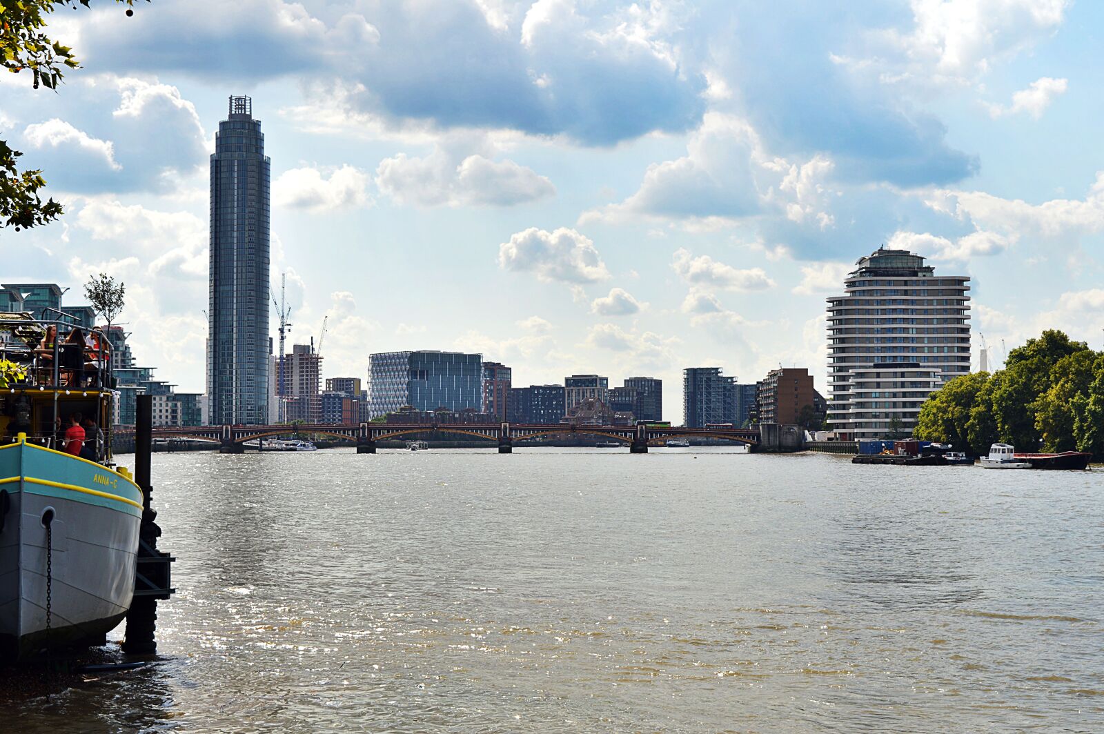 Nikon D3200 sample photo. Architecture, boats, trees, bridge photography