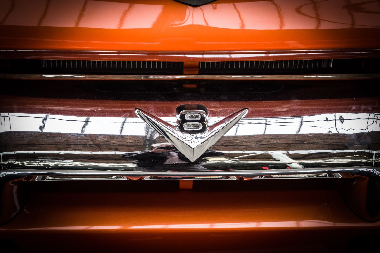 Pentax K-1 Mark II sample photo. Grille, chrome, v8 engine photography