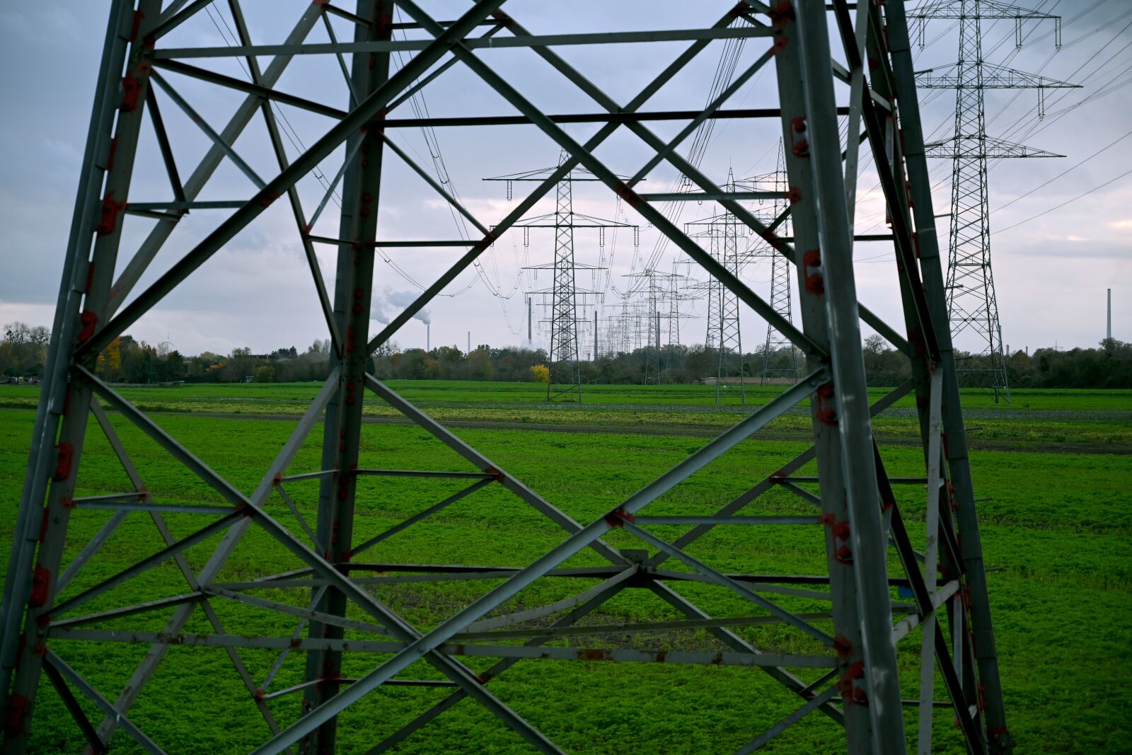 Nikon Z7 sample photo. Current, power poles, industry photography