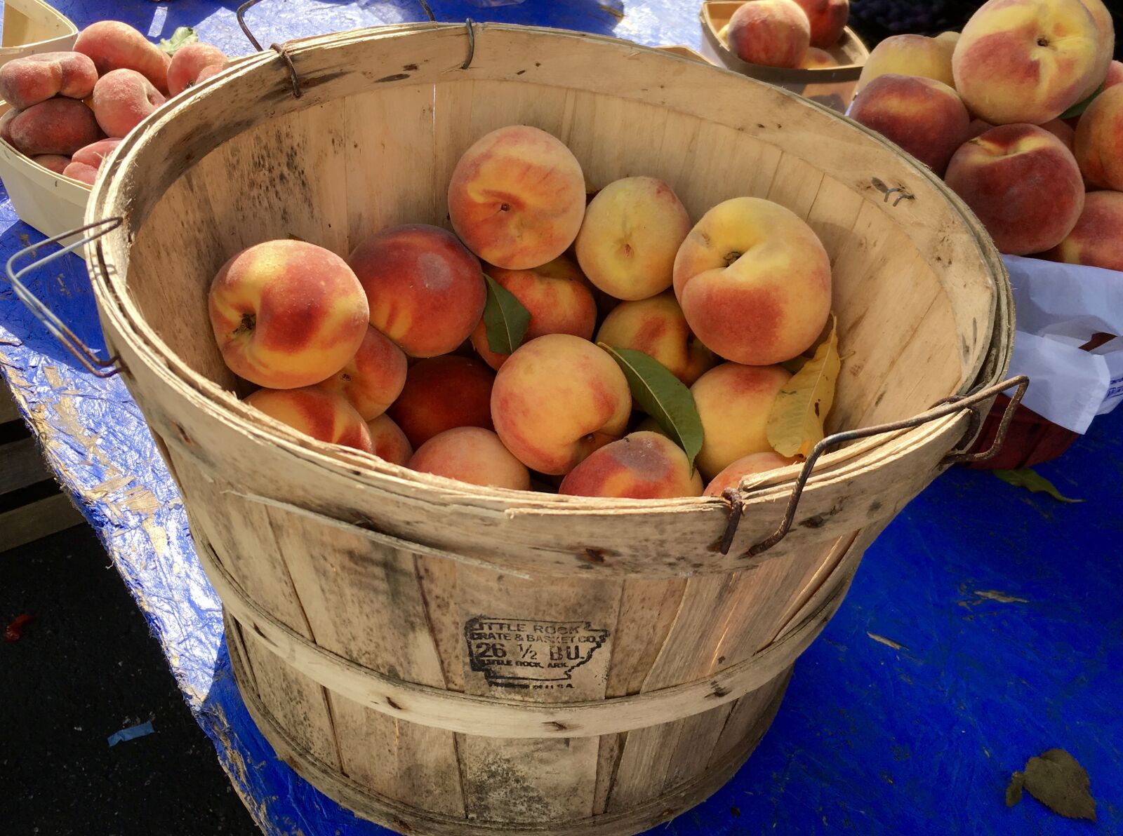 Apple iPhone SE sample photo. Peaches, fruit, farmers market photography