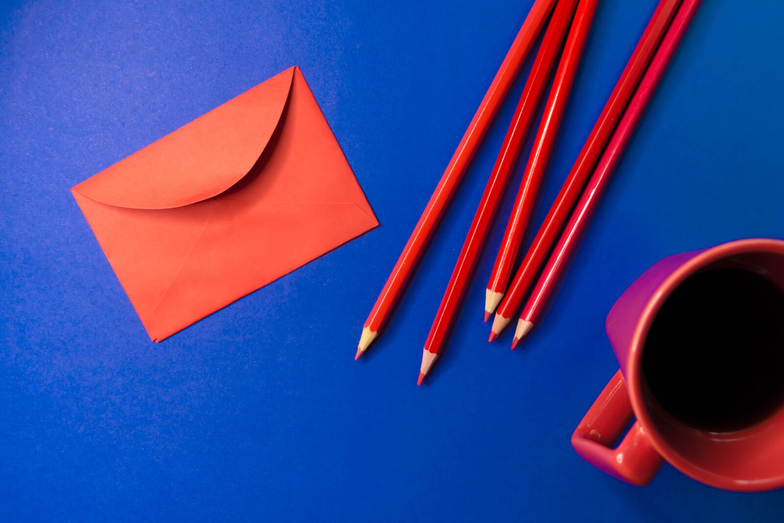 Nikon D7200 sample photo. Pencils, pink, purple photography
