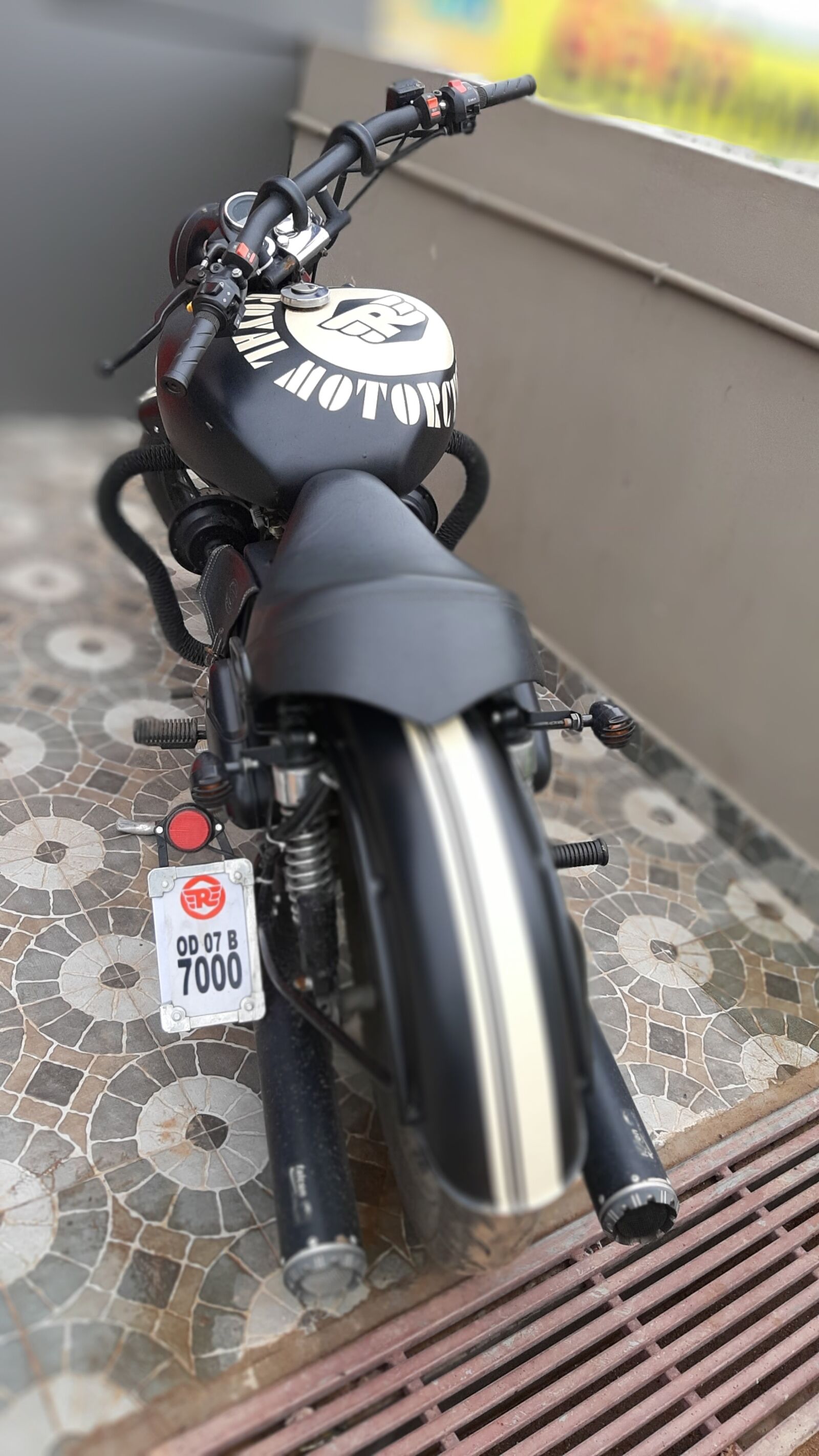 Samsung Galaxy A50 sample photo. Bullet, royalenfield, enfield photography