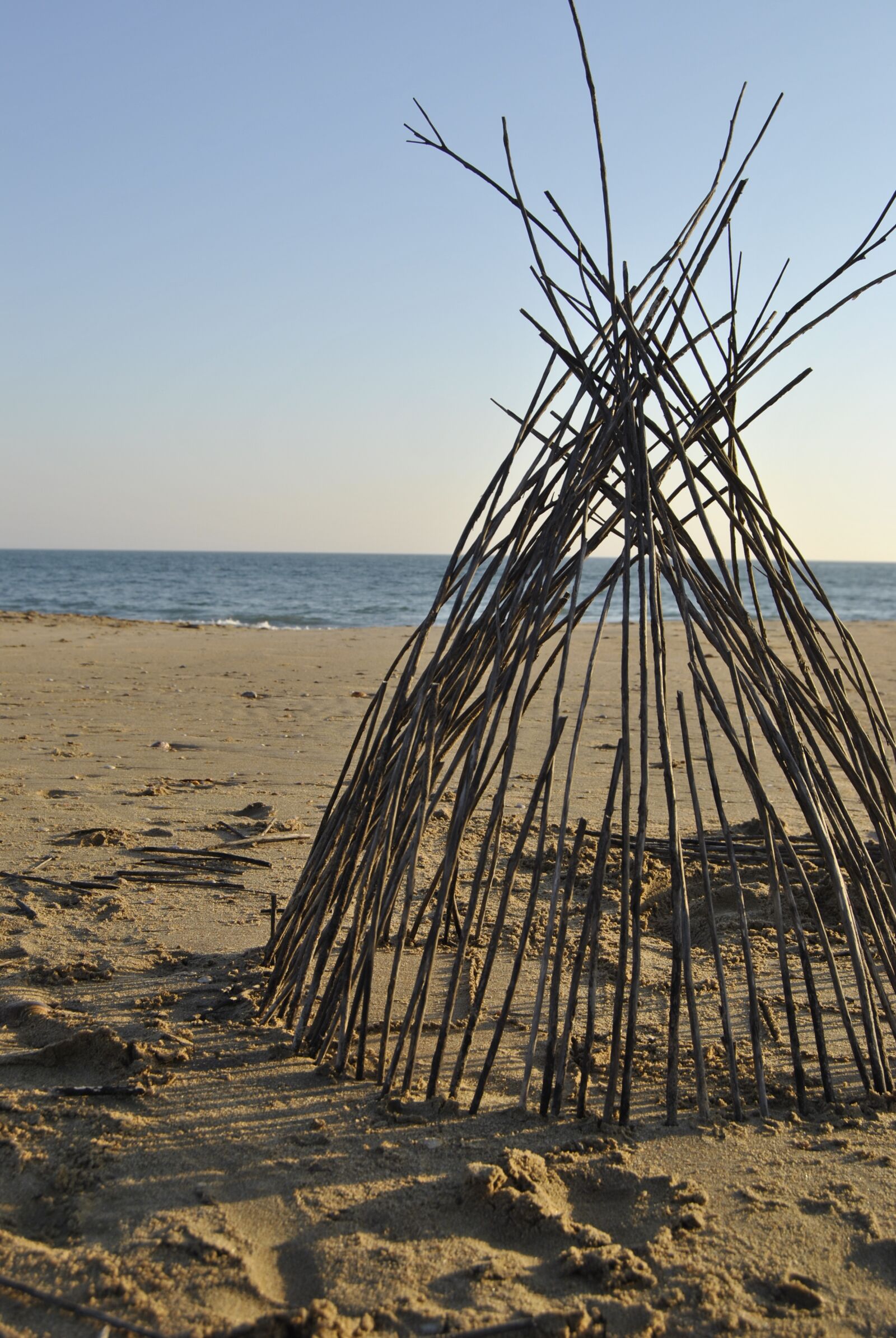 Nikon D3000 sample photo. Beach, sand, cabin photography