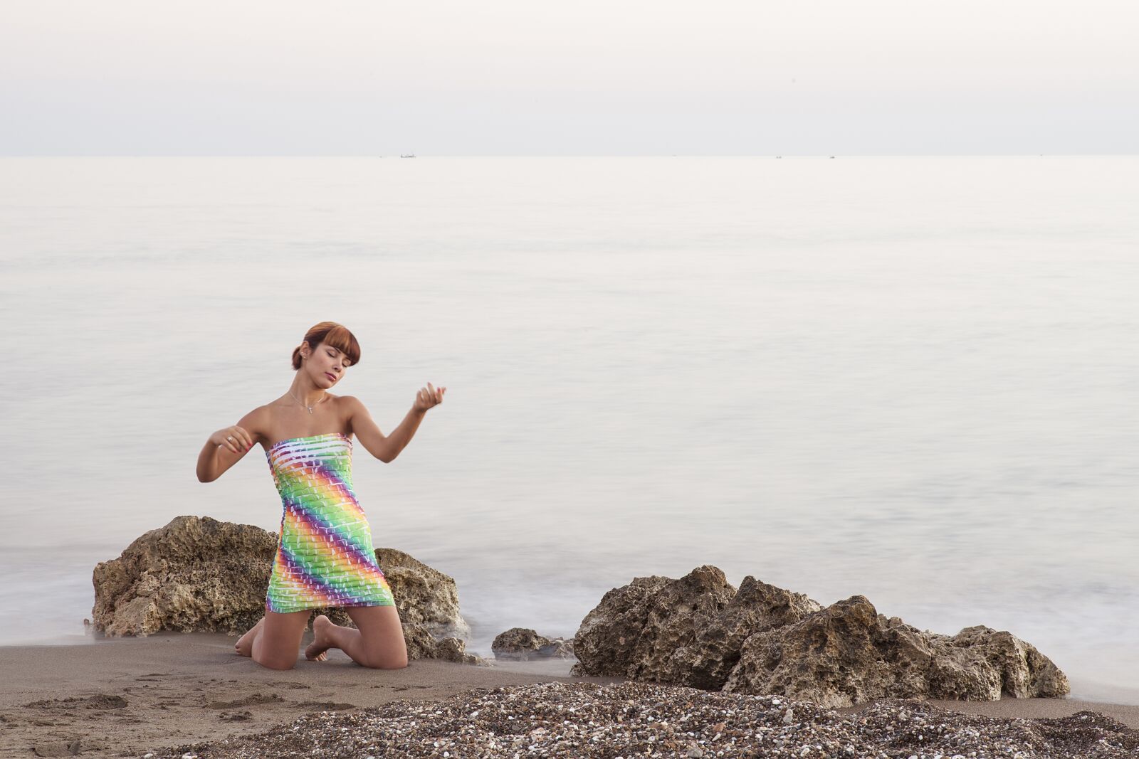 ZEISS Planar T* 85mm F1.4 sample photo. Model, woman, composition photography
