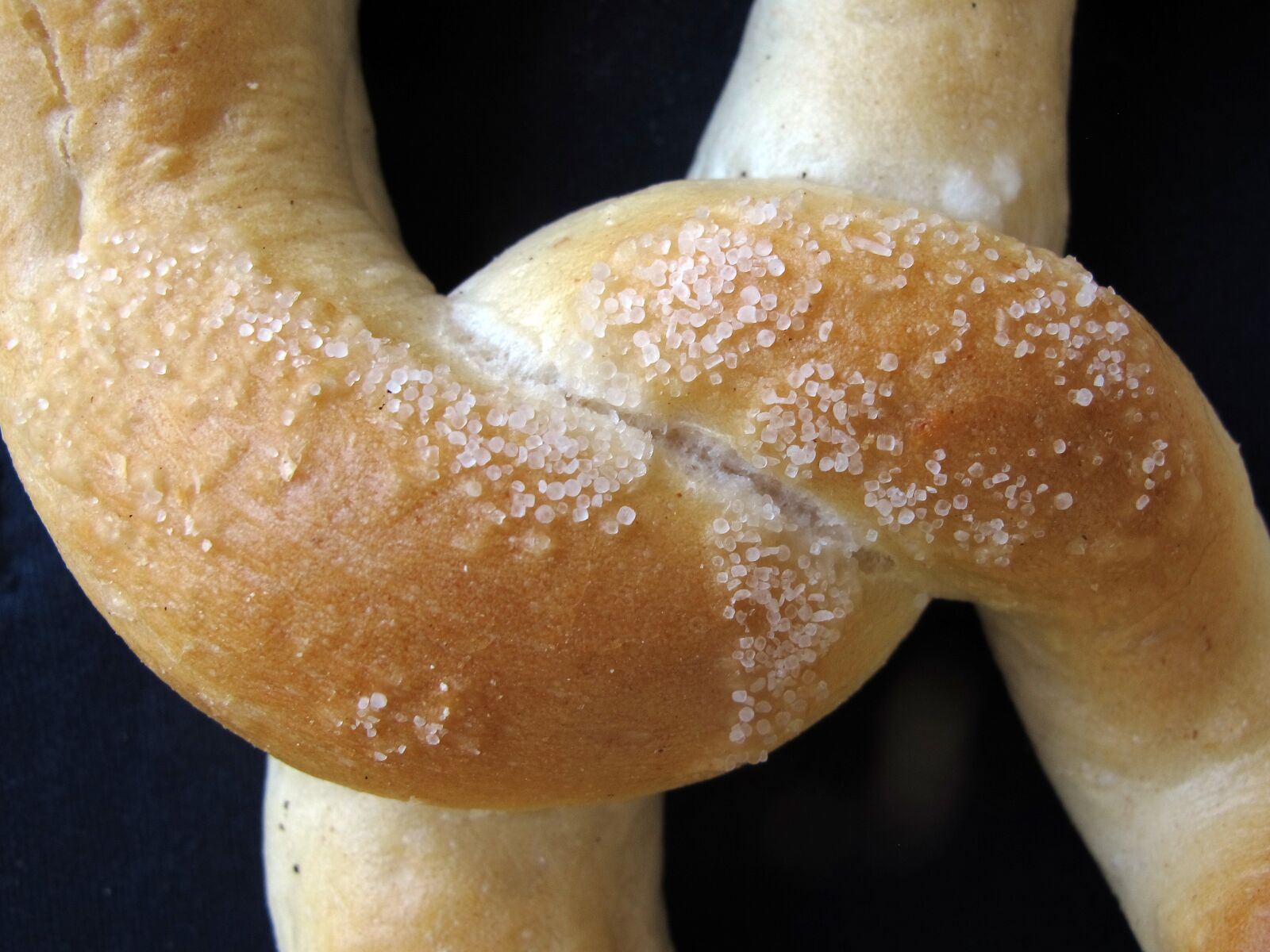 Canon PowerShot G12 sample photo. Breze, pretzel, isolated photography