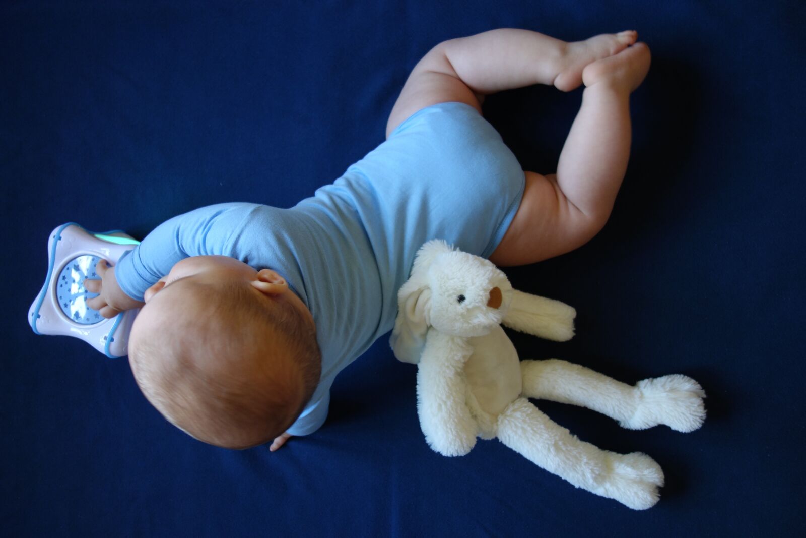 Sony Cyber-shot DSC-RX100 sample photo. Child, baby, toys photography