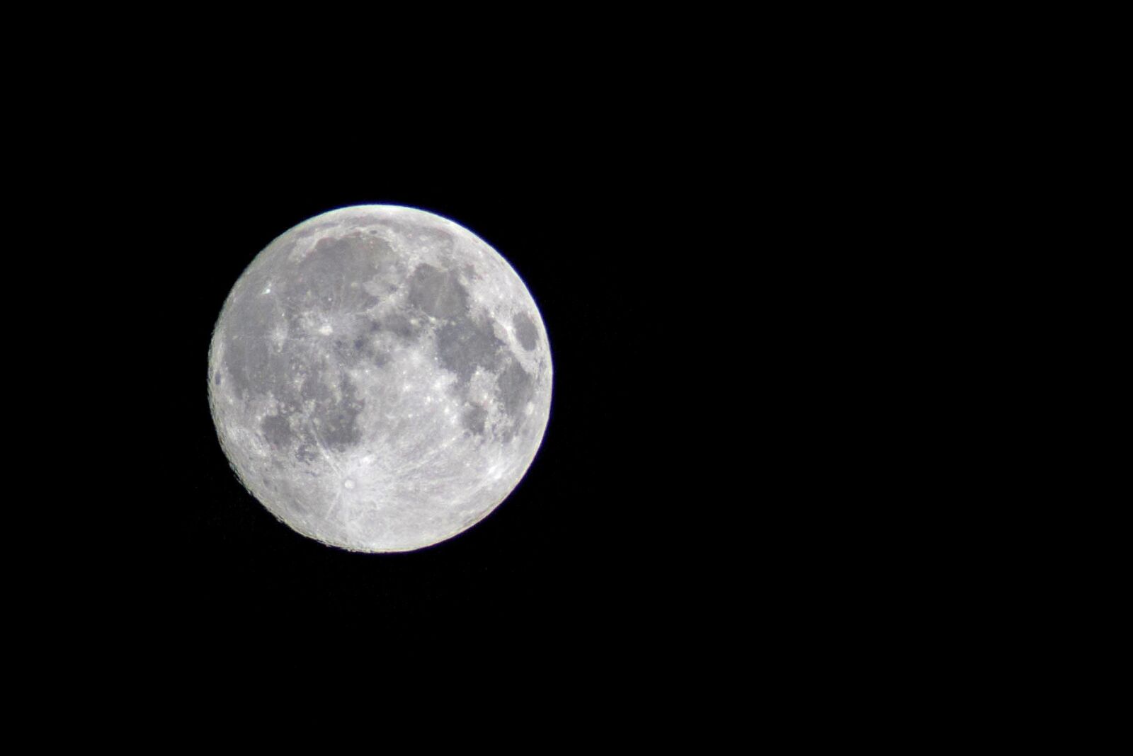 Canon EOS 70D sample photo. Moon, space, sky photography