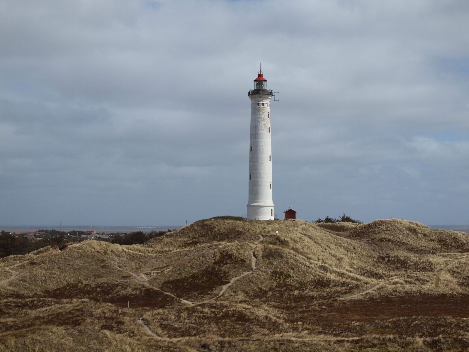 Olympus E-600 (EVOLT E-600) sample photo. Denmark, hvide sand, lighthouse photography