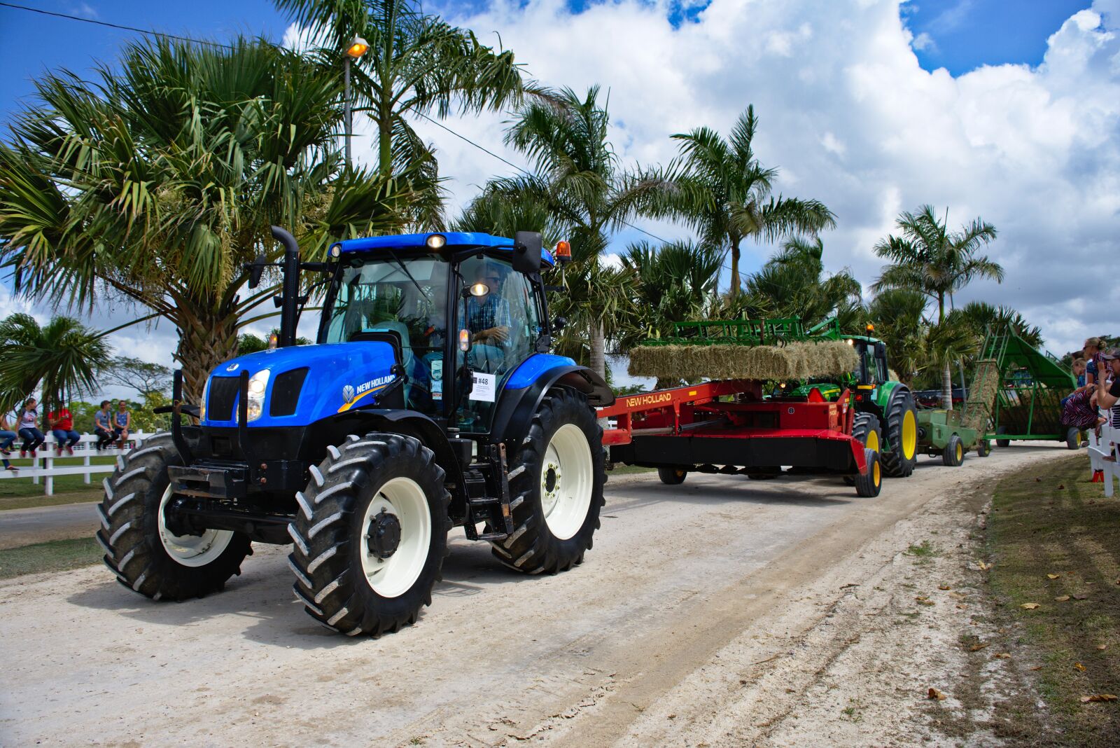 Nikon D7200 sample photo. Tractor, new equipment, farm photography