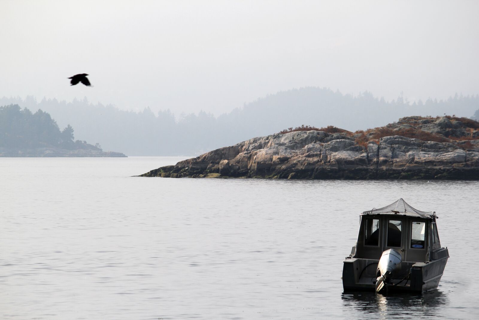 Canon EOS 60D sample photo. Mehran babaee, boat, ocean photography