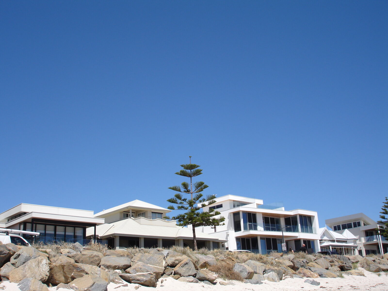 Sony DSC-P200 sample photo. Henley beach 2024 photography