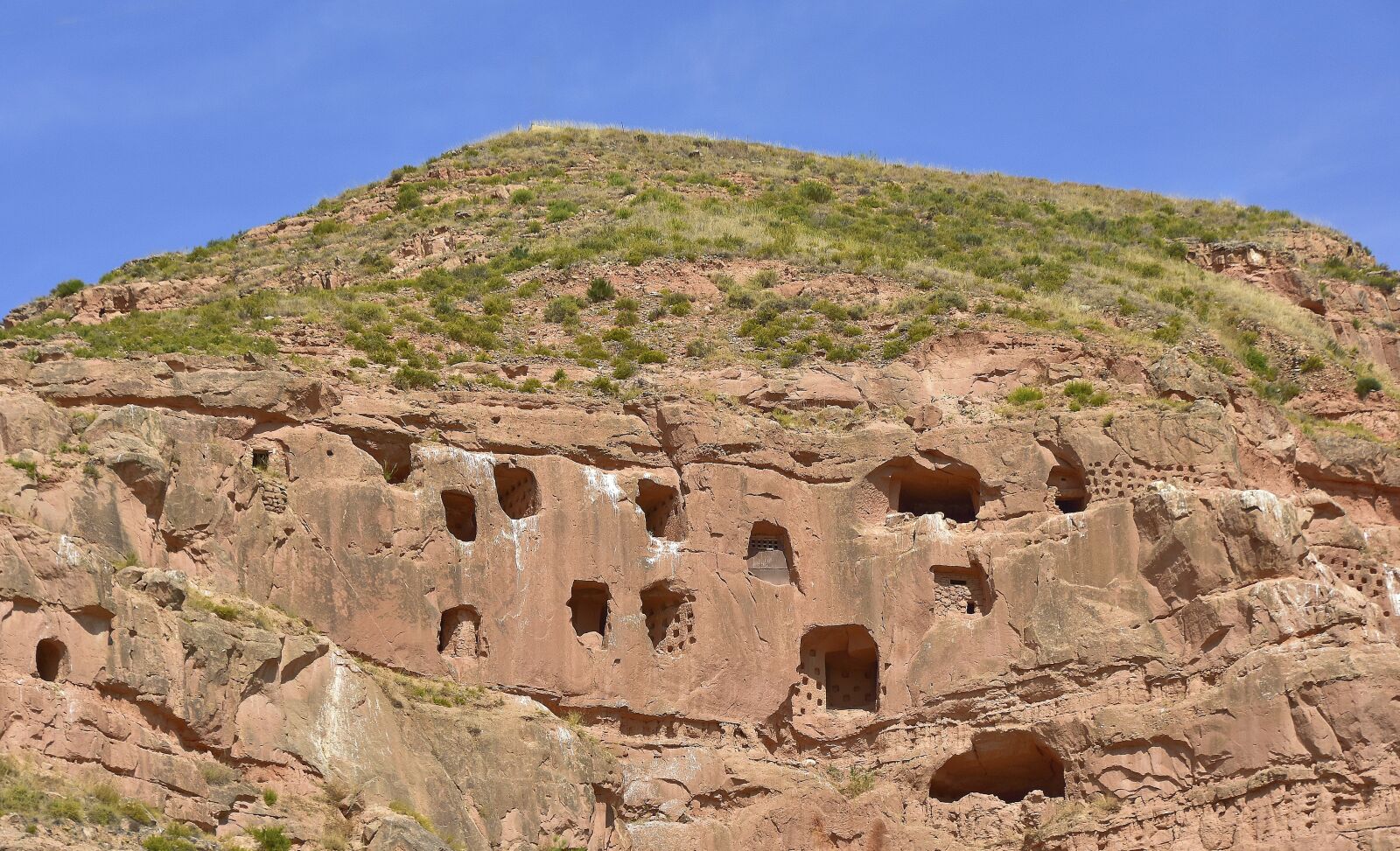 Nikon D7200 sample photo. Mountain, caves, buitrera photography