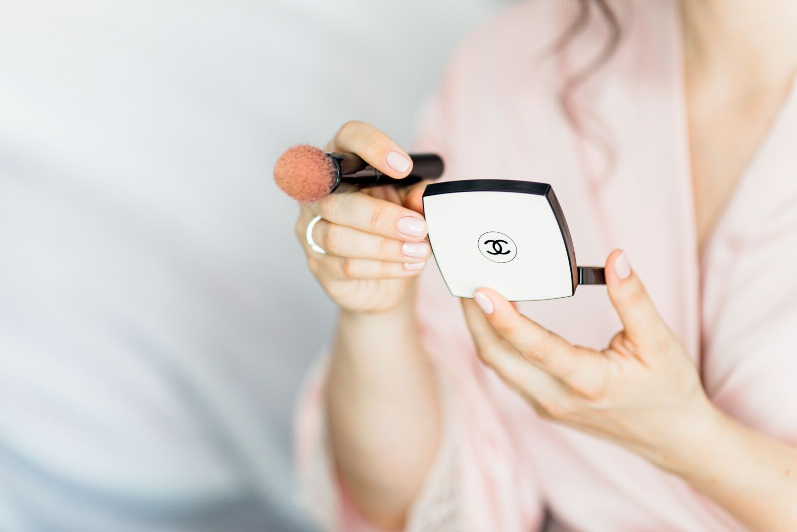 Canon EF 135mm F2L USM sample photo. Chanel, cosmetics, makeup photography