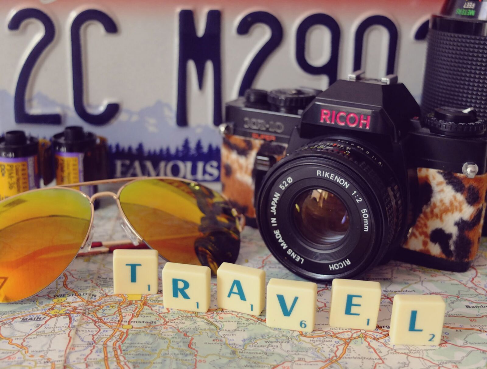 Fujifilm X10 sample photo. Travel, camera, analog photography