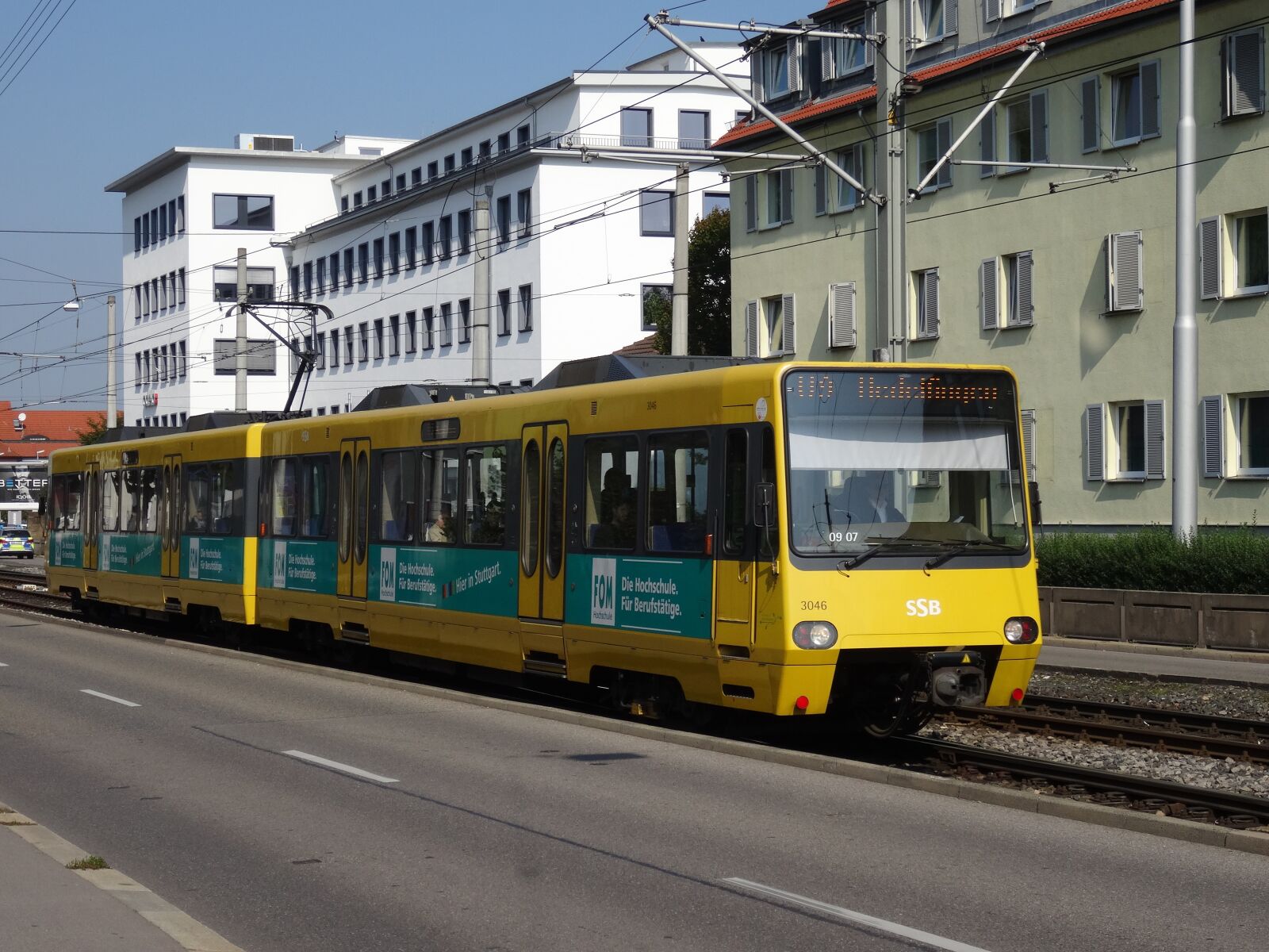 Sony Cyber-shot DSC-HX50V sample photo. S bahn, tram, ssb photography