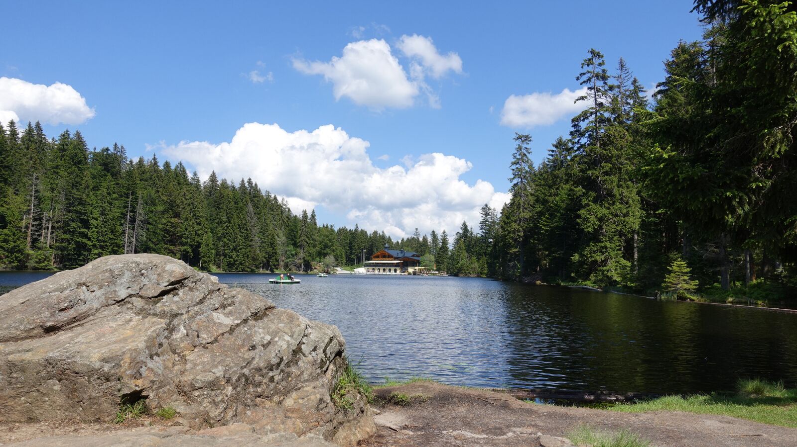 Sony Cyber-shot DSC-RX100 IV sample photo. Arbersee, bavarian forest, lake photography