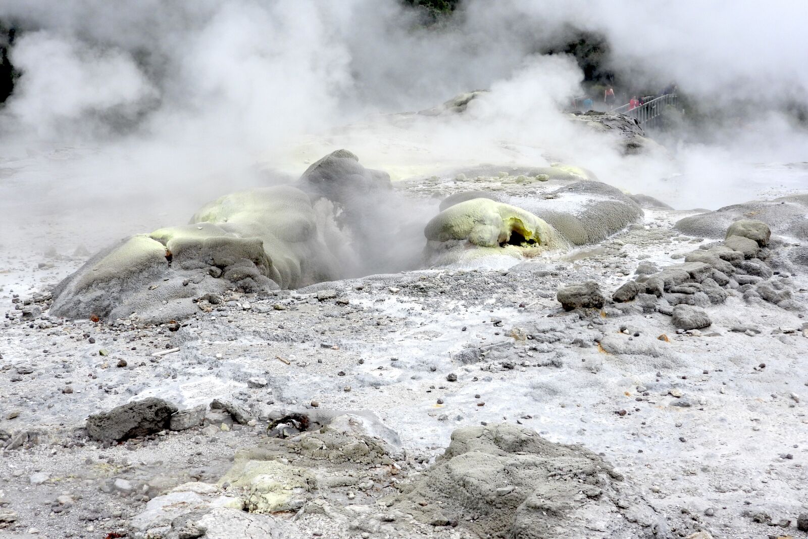 Nikon Coolpix P1000 sample photo. Volcanic, steam, sulfur photography