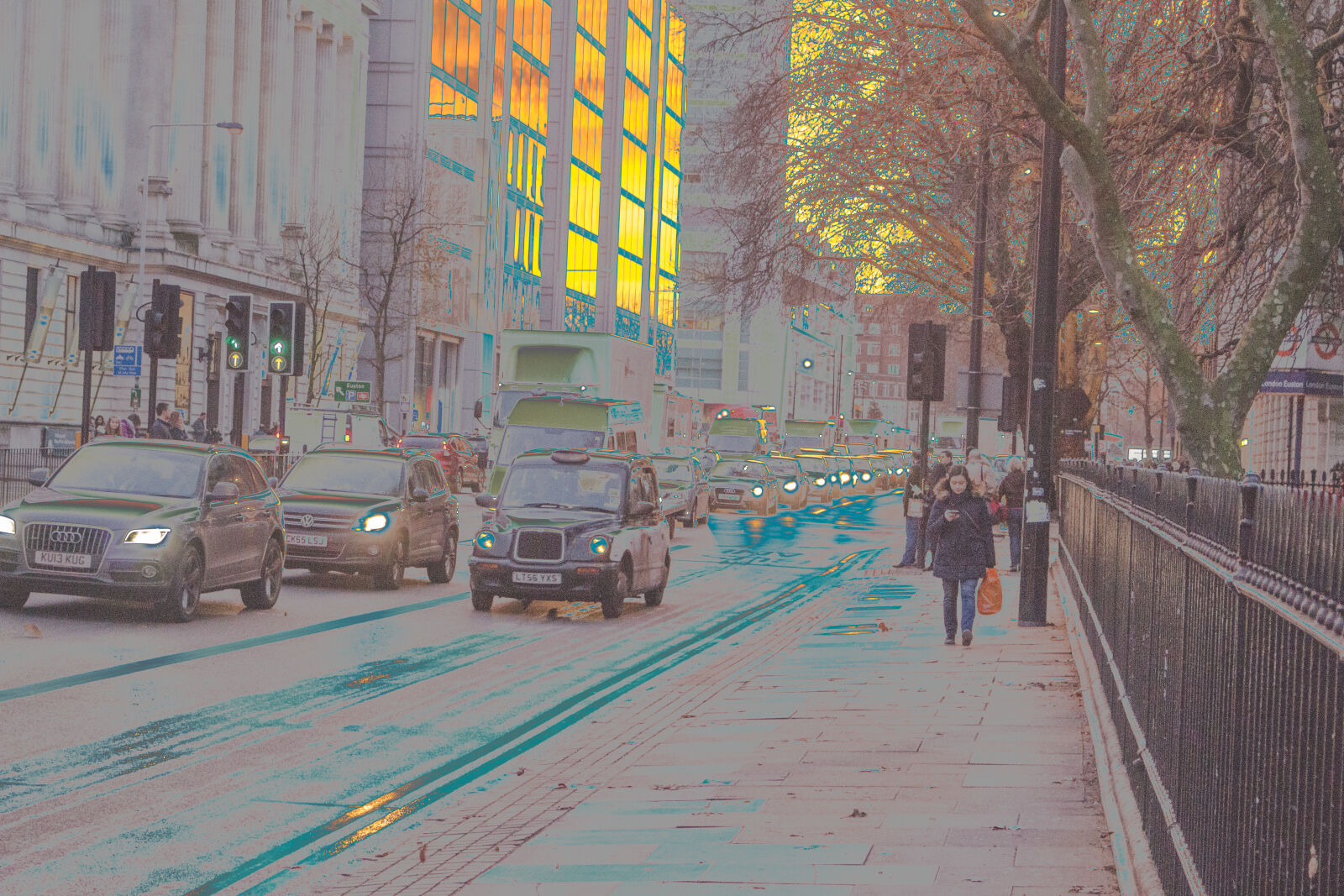 Canon EOS 700D (EOS Rebel T5i / EOS Kiss X7i) sample photo. Abstract, cars, london, painting photography