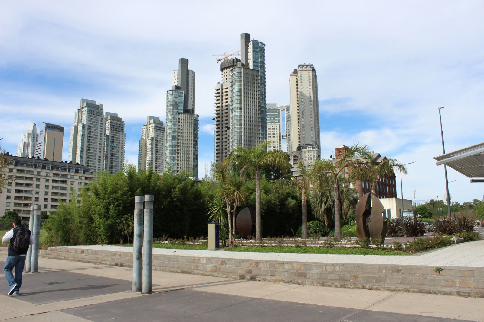 Canon EOS 1200D (EOS Rebel T5 / EOS Kiss X70 / EOS Hi) sample photo. Argentina, paseo, architecture photography