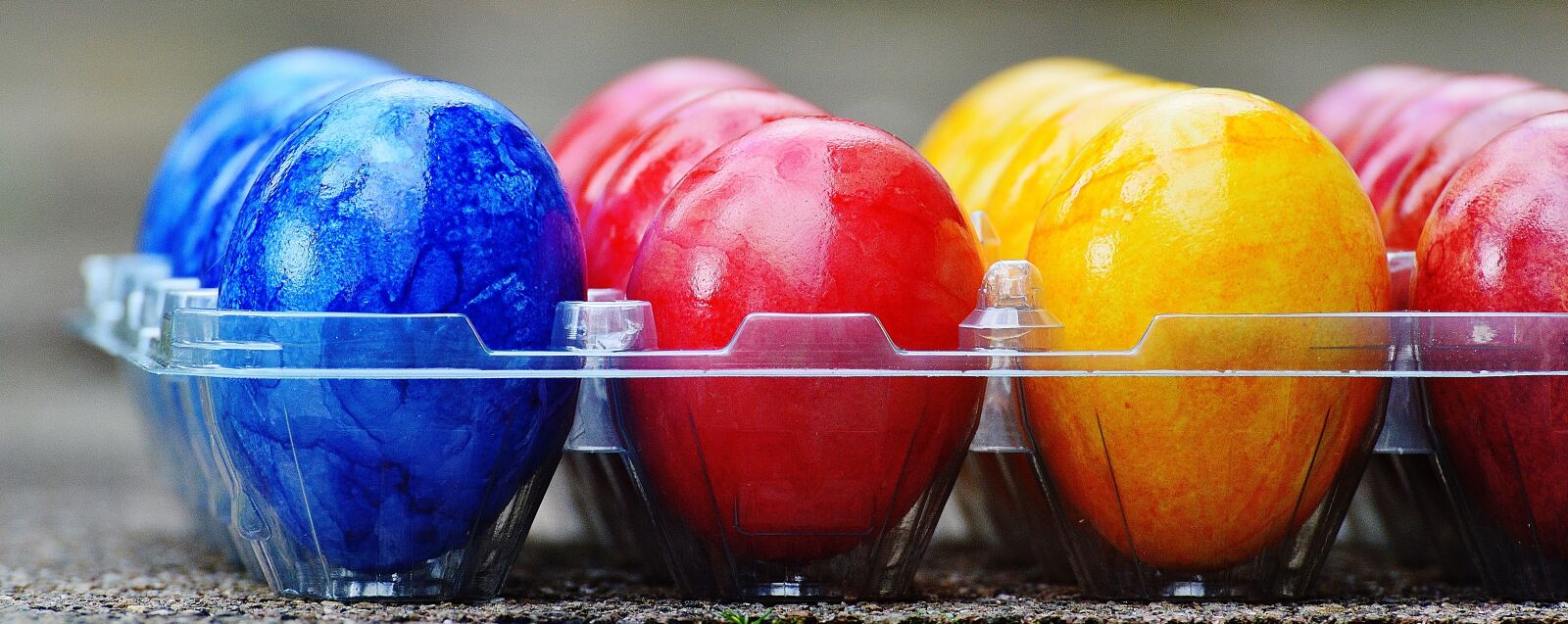 Nikon D3200 sample photo. Easter, easter eggs, colorful photography
