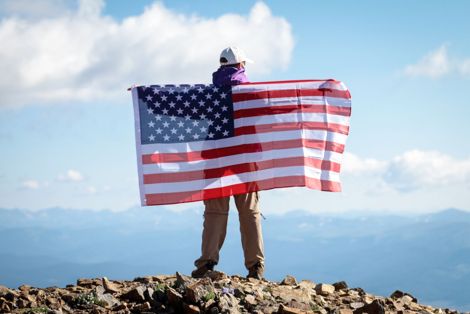 Canon EOS 70D + Canon EF 24-105mm F4L IS USM sample photo. Flag, america, mountain photography